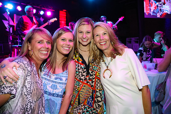 Phi Mu Paretns Weekend at Livewire 2017