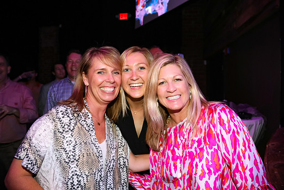 Phi Mu Paretns Weekend at Livewire 2017