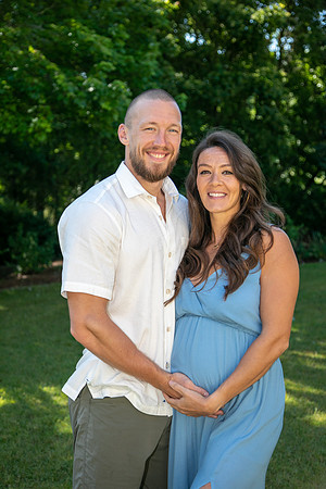 Izdi & Dan - Maternity Photos