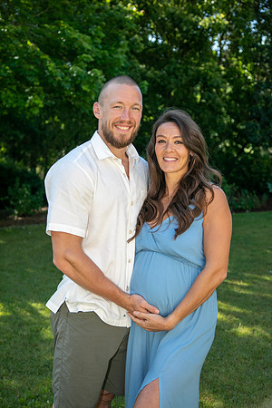 Izdi & Dan - Maternity Photos