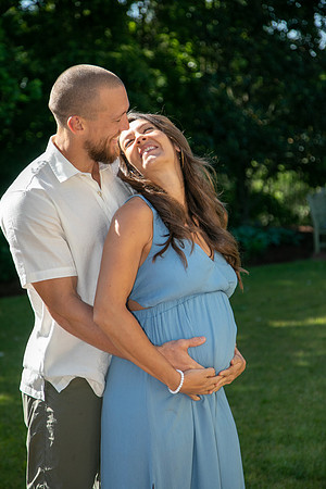 Izdi & Dan - Maternity Photos