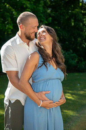 Izdi & Dan - Maternity Photos