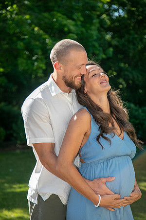Izdi & Dan - Maternity Photos