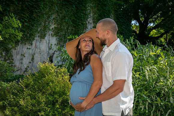 Izdi & Dan - Maternity Photos