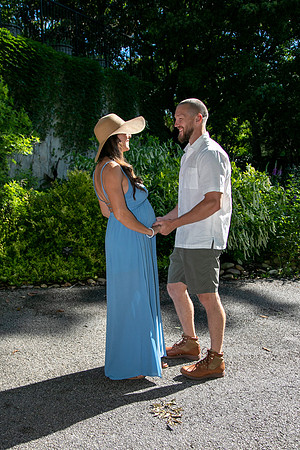 Izdi & Dan - Maternity Photos