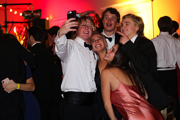 Theta Formal 2018