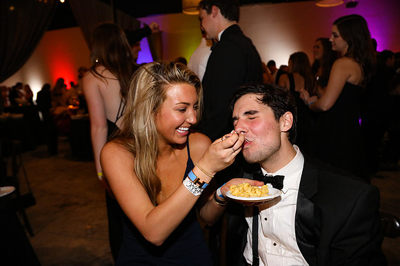 Theta Formal 2018