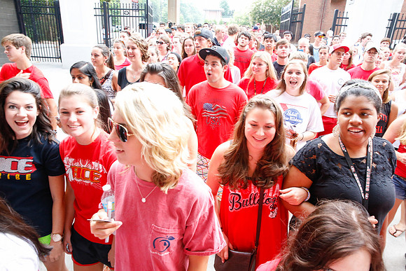 Freshman Welcome Class of 2018