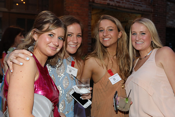 Theta Graduation Party 2018