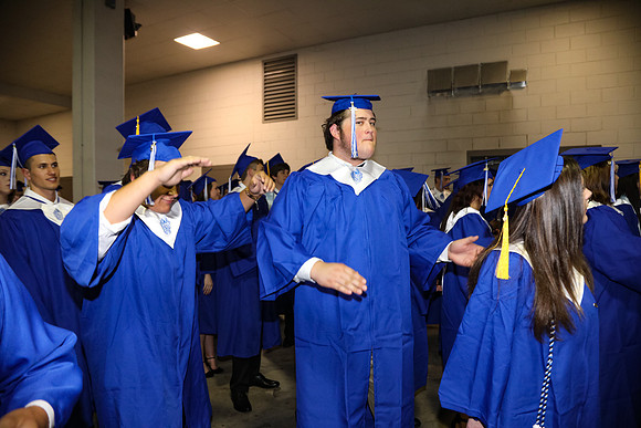 Oconee County Graduation 2017 by blanemararble.com.