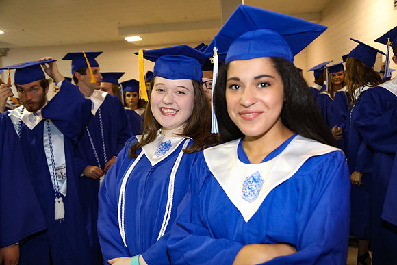 Oconee County Graduation 2017 by blanemararble.com.
