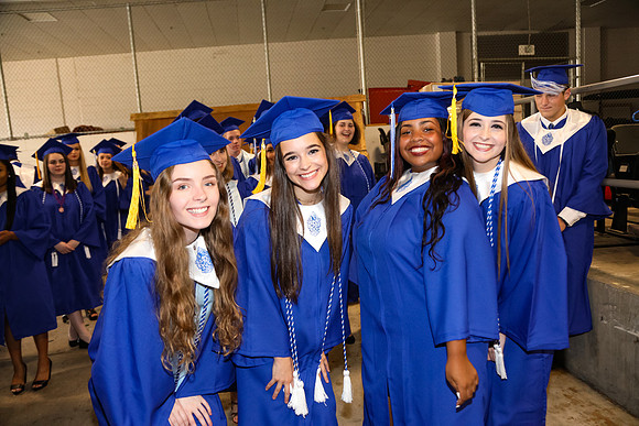 Oconee County Graduation 2017 by blanemararble.com.