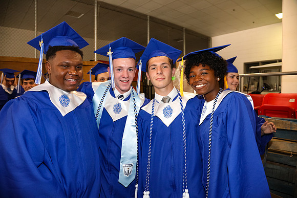 Oconee County Graduation 2017 by blanemararble.com.