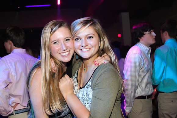 Phi Mu and Chi Omega Tumble and Fall Date Night