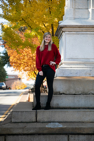Sara English Senior Photos