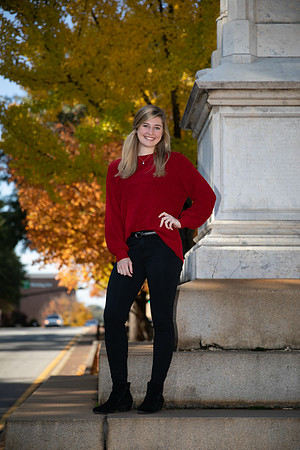 Sara English Senior Photos