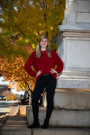 Sara English Senior Photos