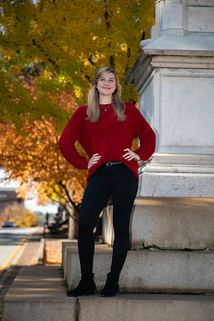 Sara English Senior Photos