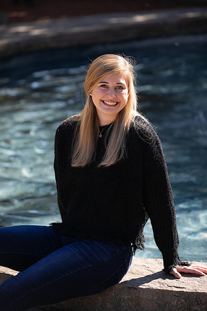 Sara English Senior Photos