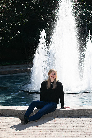 Sara English Senior Photos