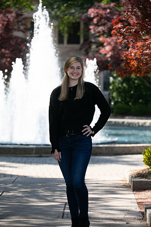 Sara English Senior Photos
