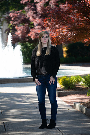 Sara English Senior Photos