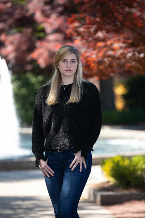 Sara English Senior Photos