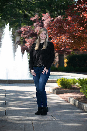 Sara English Senior Photos
