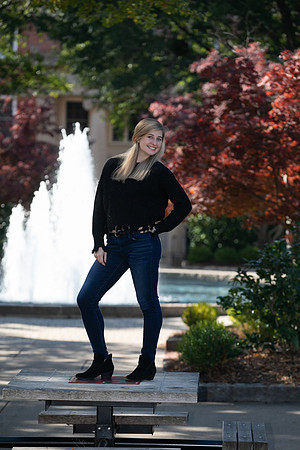 Sara English Senior Photos