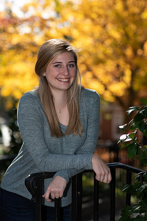 Sara English Senior Photos
