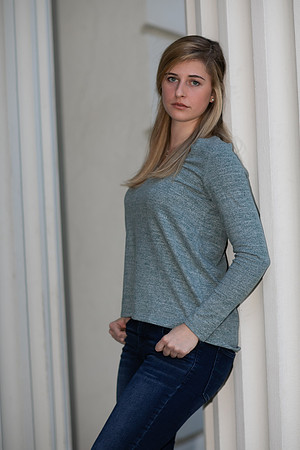 Sara English Senior Photos