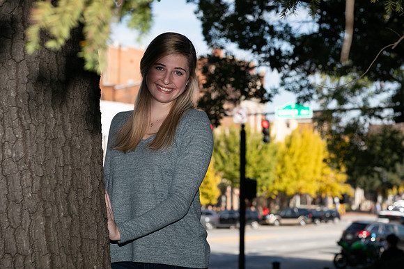 Sara English Senior Photos
