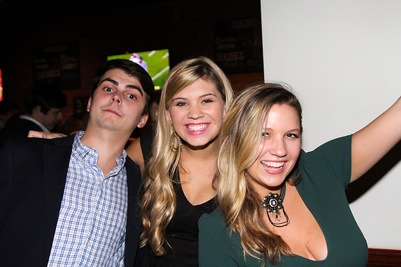 Phi Mu and Chi Omega Tumble and Fall Date Night