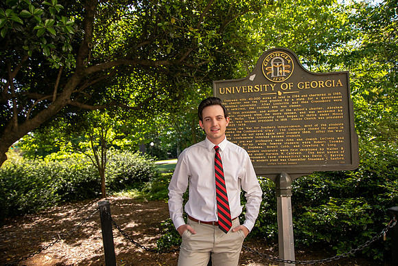 Chase - Graduation - Senior Photos