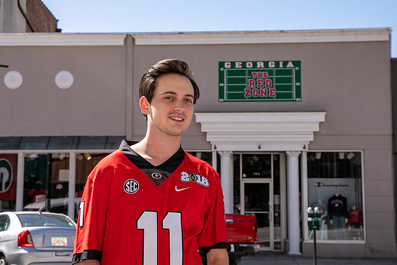 Chase - Graduation - Senior Photos