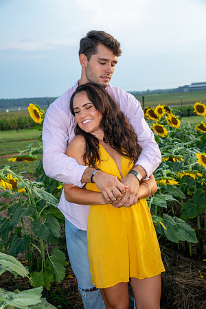 Southern & Rhett - Sunflower Field at the Iron Horse