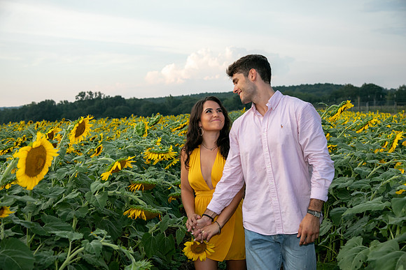 Southern & Rhett - Sunflower Field at the Iron Horse