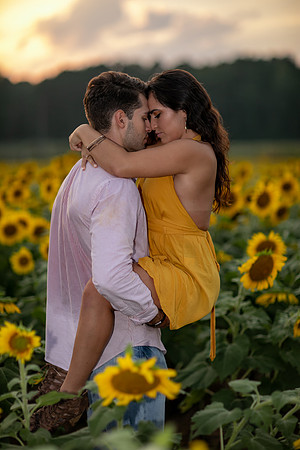 Southern & Rhett - Sunflower Field at the Iron Horse