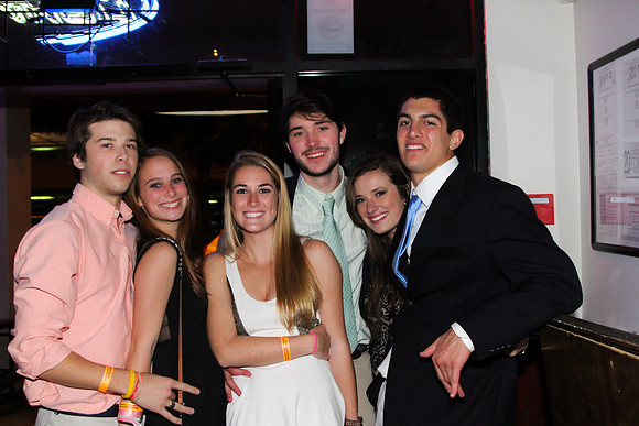Phi Mu and Chi Omega Tumble and Fall Date Night